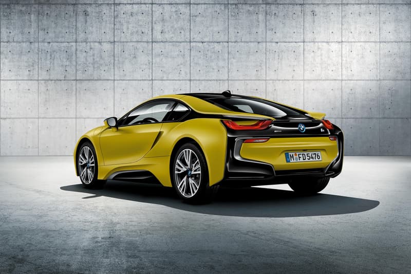 BMW i8 Protonic Frozen Black Frozen Yellow BMW Individual Program