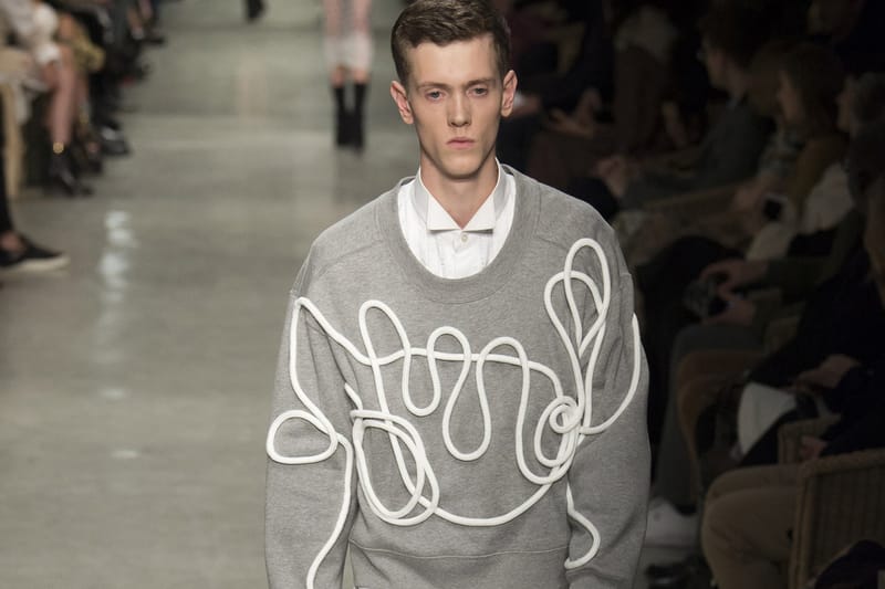Burberry's Spring 2017 Ready-To-Wear Collection Focuses on Craftsmanship