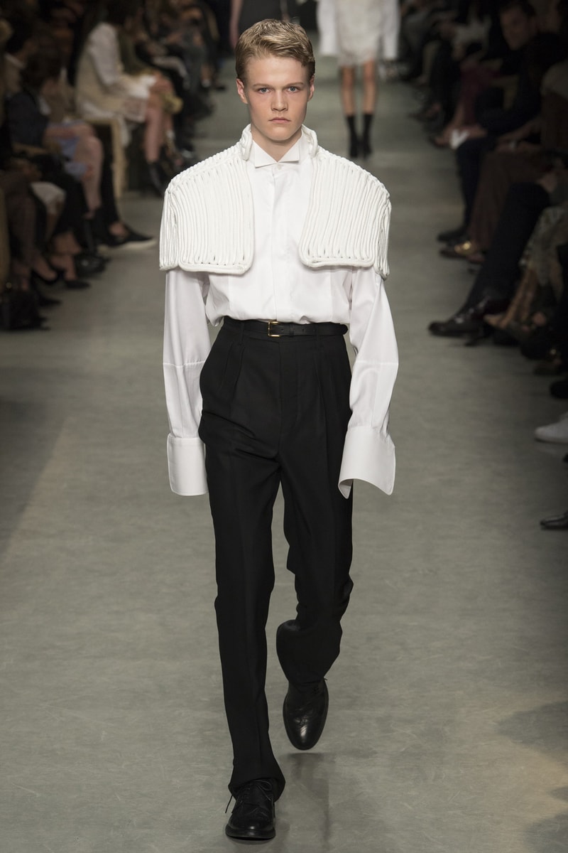 Burberry Spring 2017
