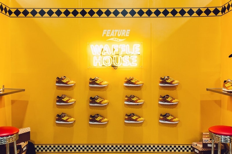 Feature Saucony Courageous Belgian Waffle Agenda Las Vegas