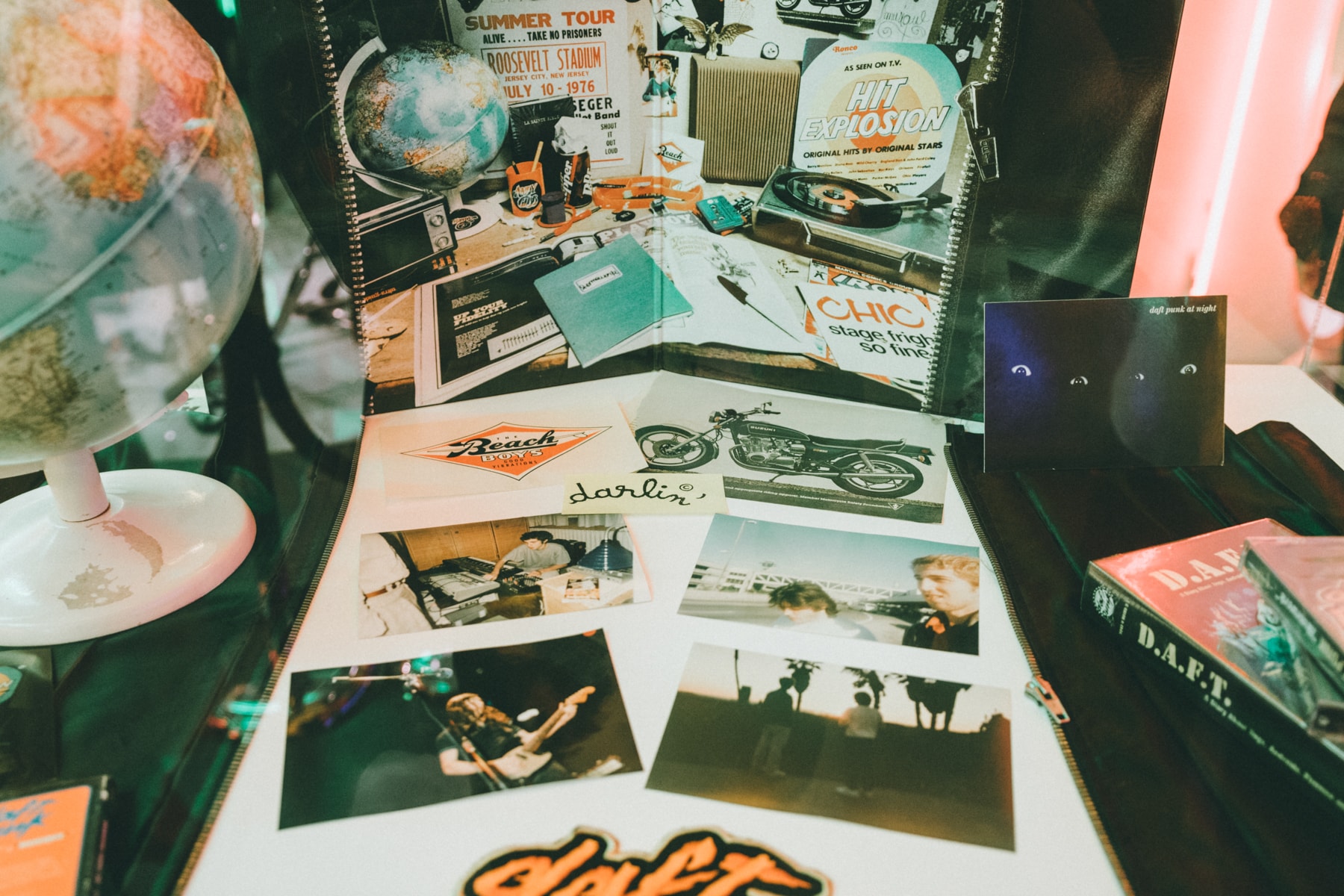A Look Inside the First Pop Up Ever From Daft Punk