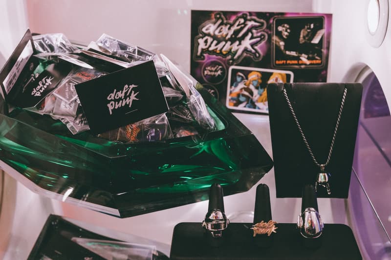 A Look Inside the First Pop Up Ever From Daft Punk