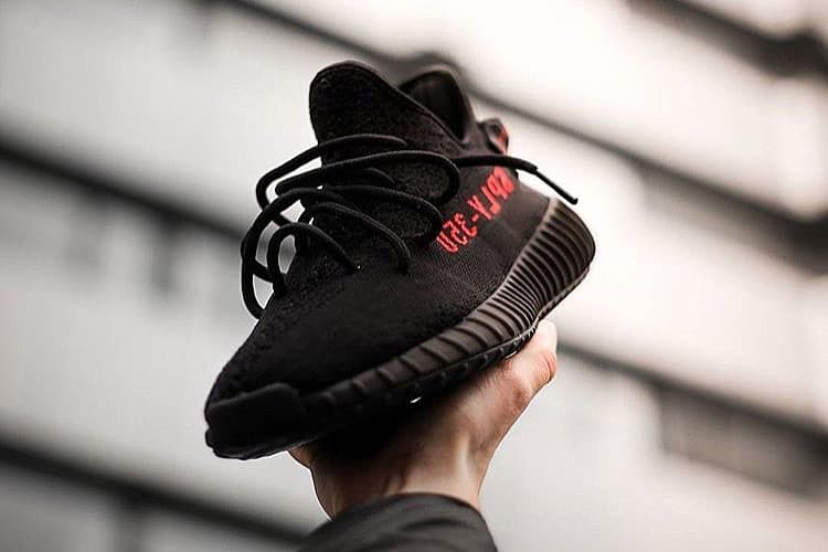 HYPEFEET adidas YEEZY BOOST 350 V2 Black Red