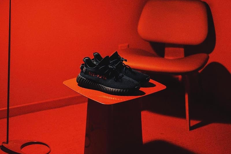 HYPEFEET adidas YEEZY BOOST 350 V2 Black Red