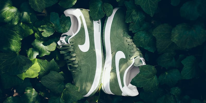 nike palm green