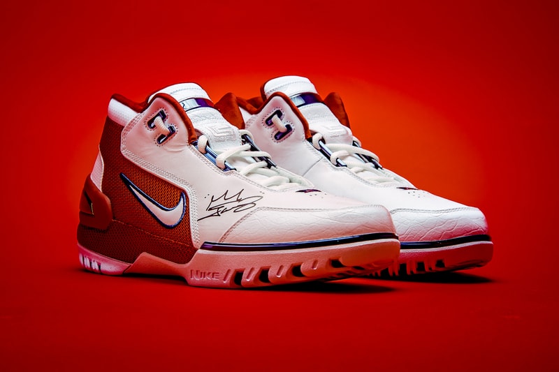 nike lebron james air zoom generation 1 sneaker basketball cavaliers cleveland signed autograph kicks shoes