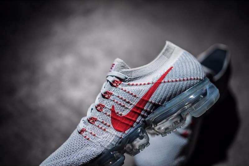 Nike VaporMax light grey red