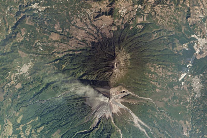 Planet Satellite Startup 50 Terapixel Images Earth