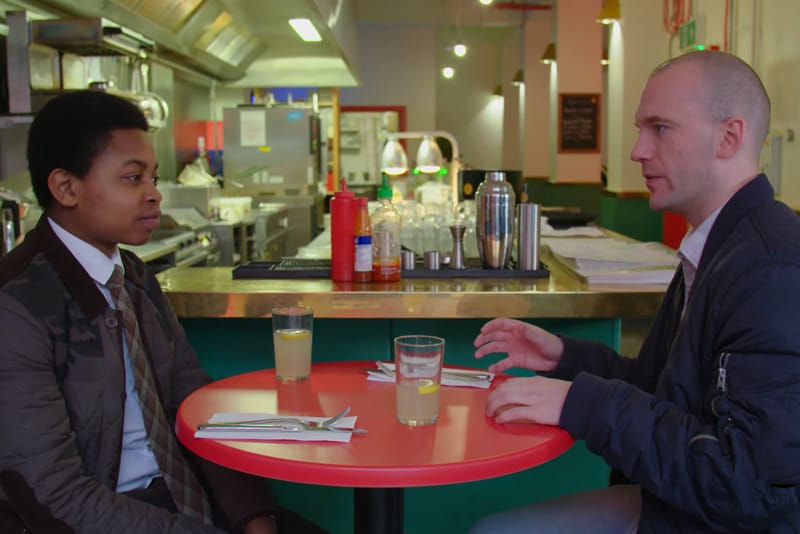 Watch 'Hot Ones' Sean Evans Grab Lunch With the Pengest Munch's Chicken Connoisieur
