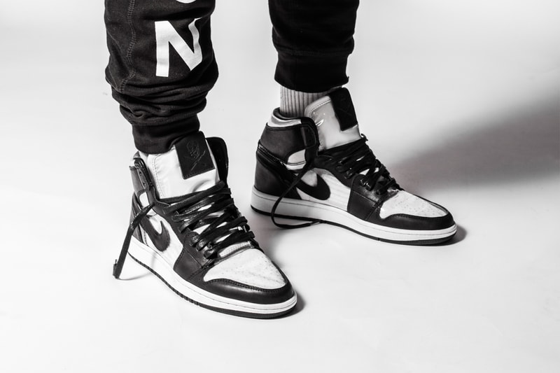 The Shoe Surgeon COMME des GARÇONS x Air Jordan 1
