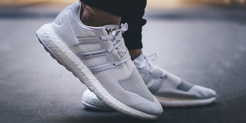 adidas pure boost triple white