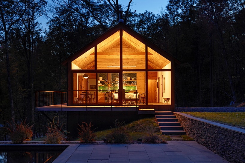 Upstate New York Cabin Gets Modernized With Sustainable Materials