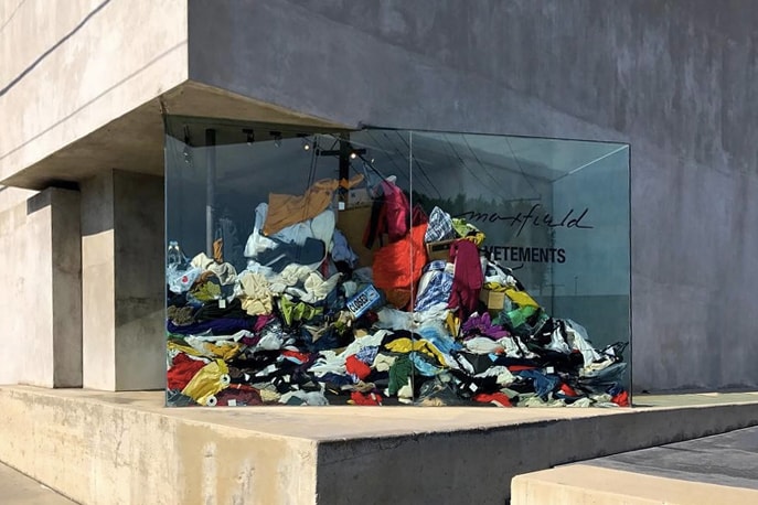 Check out Vetements' "DRY CLEANING" Pop-Up Space at MAXFIELD LA