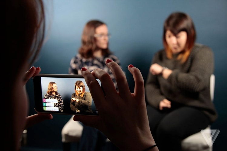 YouTube Takes on Facebook With Mobile Live Streaming