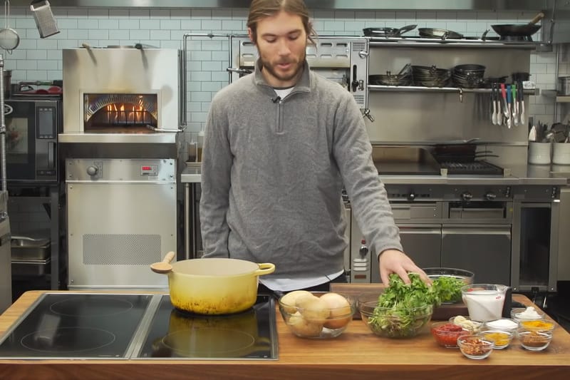 Watch Alex Olson Whip up Some Vegan Curry