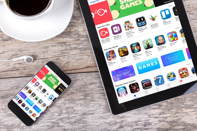 Apple iphone ipad