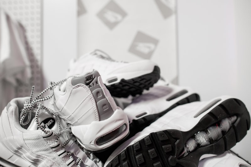 Sneeze Avi Gold Air Max 95 Nike