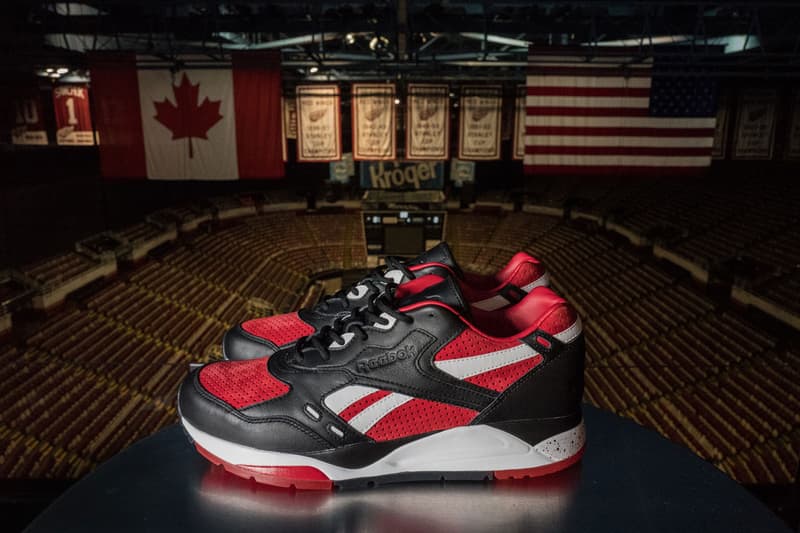 Detroit Red Wings Burn Rubber Reebok Bolton Black Red