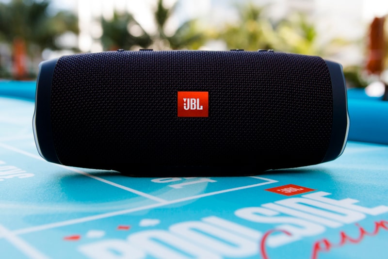 JBL charge 3 pulse 2 everest 700 speakers headphones