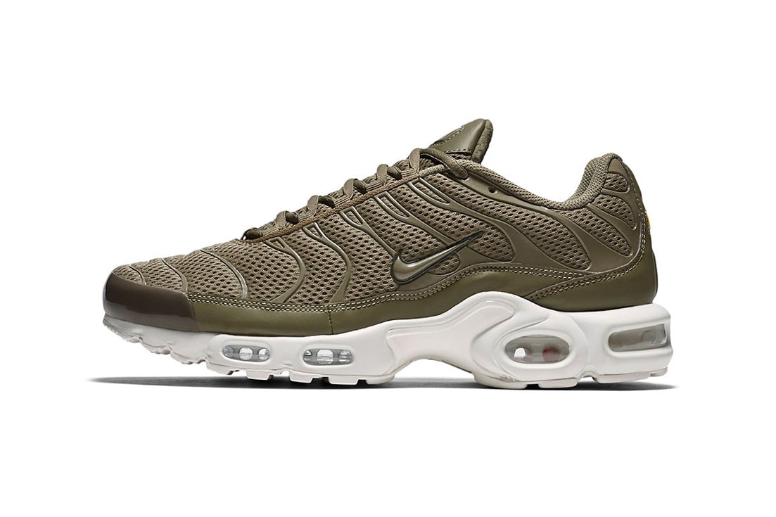 Nike Air Max Plus Breeze Sneakers Spring Summer Shoes