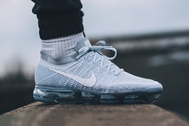 A Closer Look at the Nike Air VaporMax Flyknit "Pure Platinum"