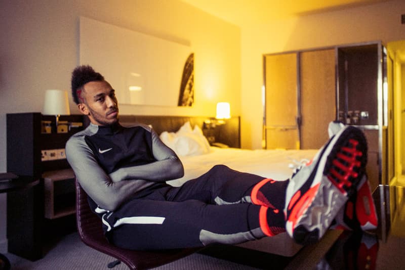 Pierre-Emerick Aubameyang Borussia Dortmund football soccer nike strike night striker Gabon Gabonese french france