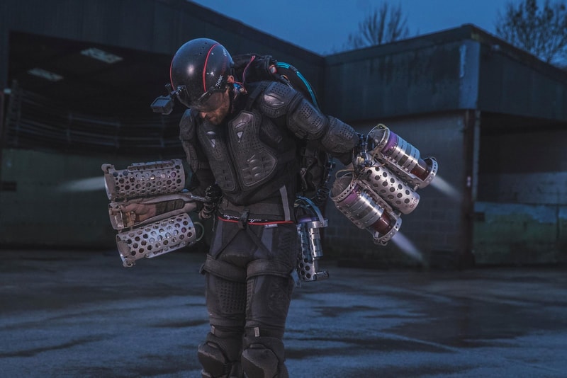 British Entrepreneur Trials Flight Suit Jet Engine Gravity Industries