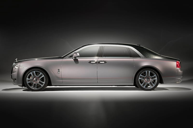 This Rolls-Royce Ghost Is Coated in Diamond Paint