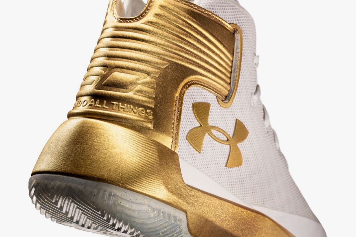 Stephen Curry Under Armour CURRY 3ZER0 Limited Edition Gold