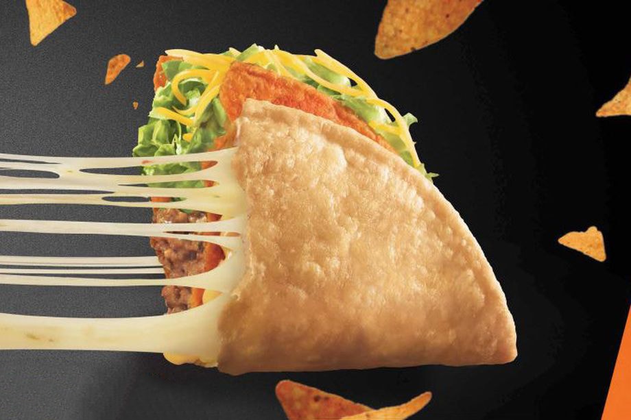 Taco Bell Doritos Quesalupa Crunch