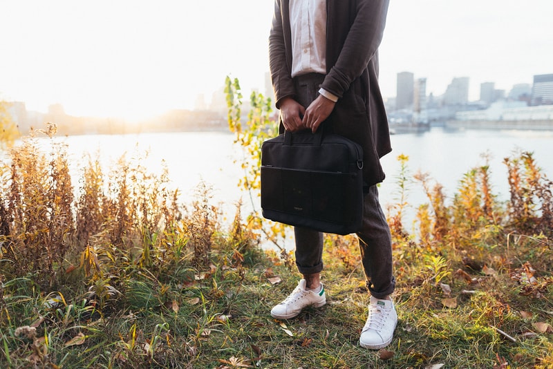 venque carbon collection bag Ceini Milano briefcase