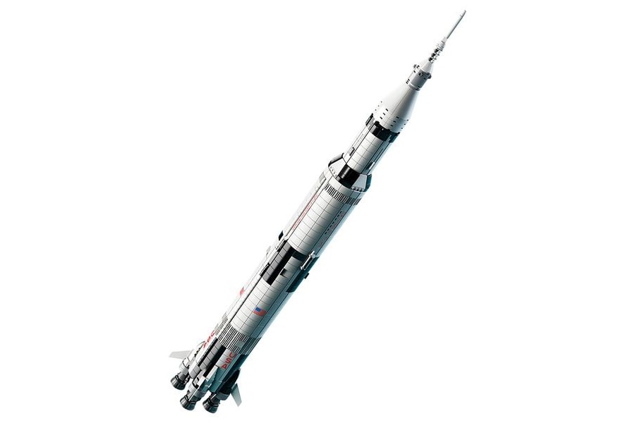 LEGO and NASA Create Apollo Saturn V Set Collection Spaceship Rocketship