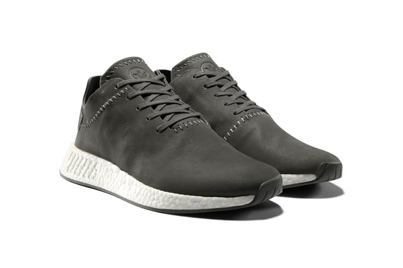 adidas nmd r2 wings and horns