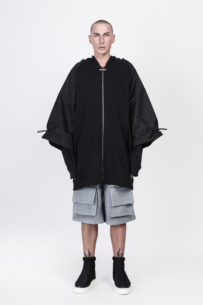 CGNY 2017 Spring Summer Black Poncho Zip