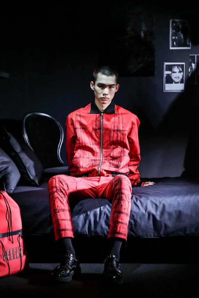 Dior Homme Pre-Fall 2017 Collection Ginza Six Black Red White