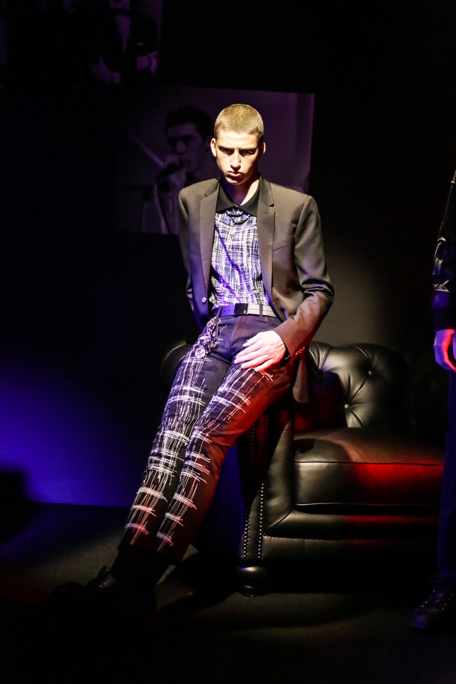 Dior Homme Pre-Fall 2017 Collection Ginza Six Black Red White