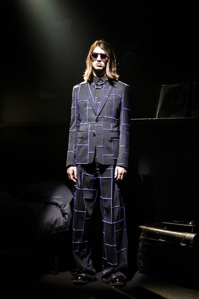 Dior Homme Pre-Fall 2017 Collection Ginza Six Black Red White