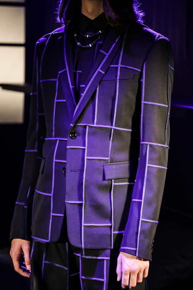 Dior Homme Pre-Fall 2017 Collection Ginza Six Black Red White