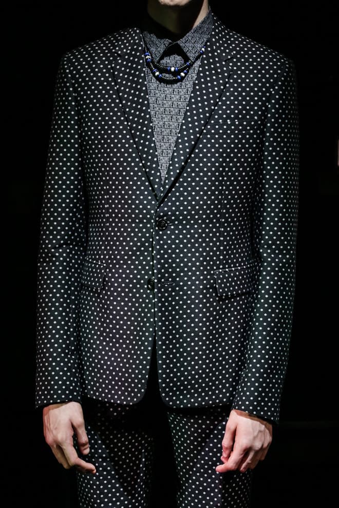 Dior Homme Pre-Fall 2017 Collection Ginza Six Black Red White