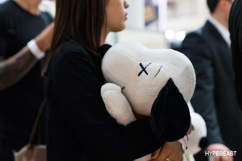 KAWS Peanuts Uniqlo SoHo NYC Store Signing