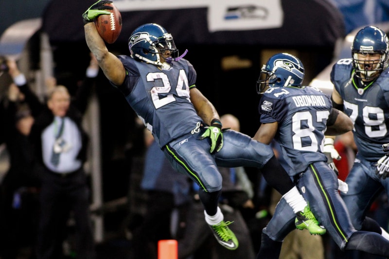 Marshawn Lynch oakland raiders seattle seahawks touchdown running dive end zone grabs crotch nuts trade trade retires unretires