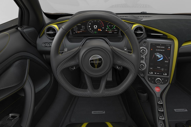McLaren 720S Saros
