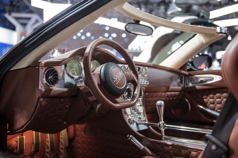 Spyker C8 Preliator Interior