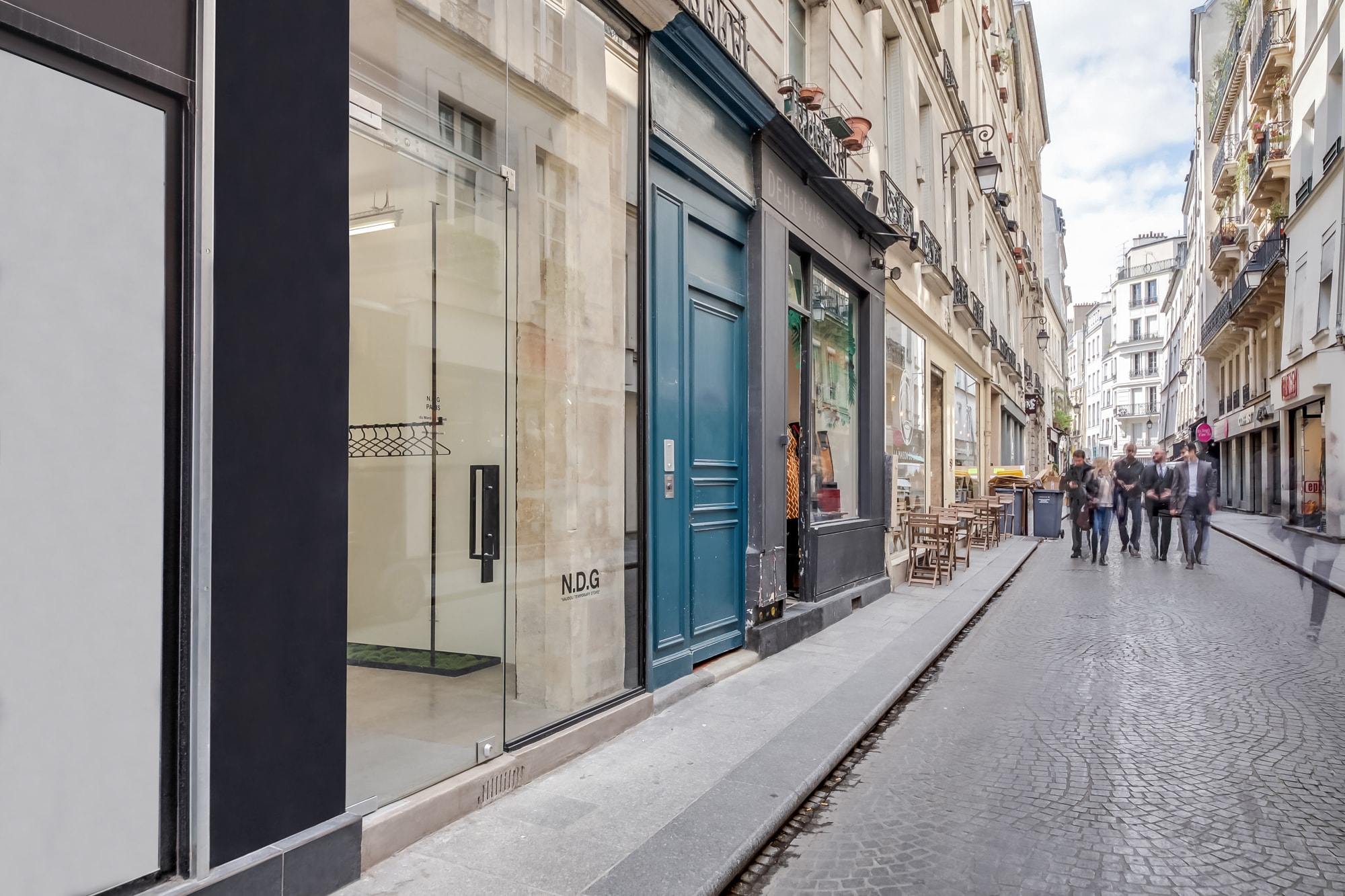 NID De GUÊPES Paris Store Opening