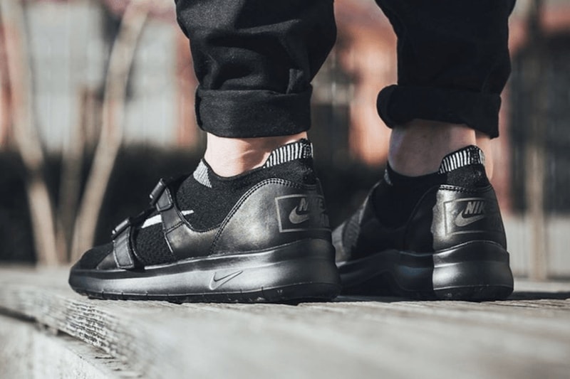 Nike Air Sock Racer Flyknit Black White Sneaker Streetwear