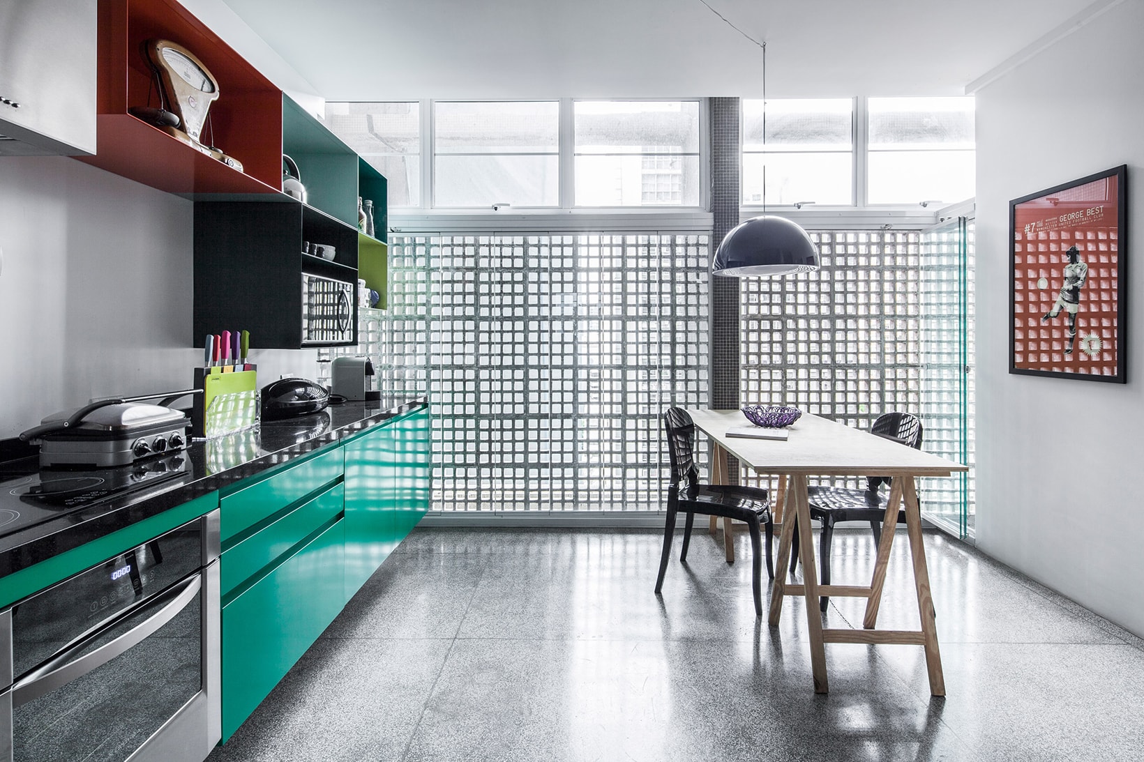 Oscar Niemeyer apartment interior design