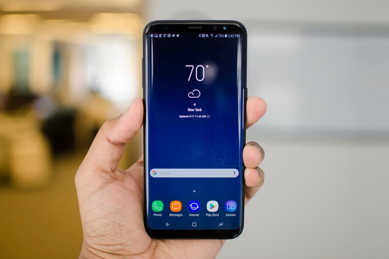 Samsung Galaxy S8 Galaxy S7 Pre-Order Record Smartphones