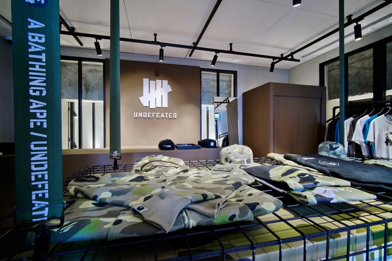 UNDEFEATED x BAPE Hong Kong Pop-Up Store 2017 Spring/Summer A Bathing Ape James Bond