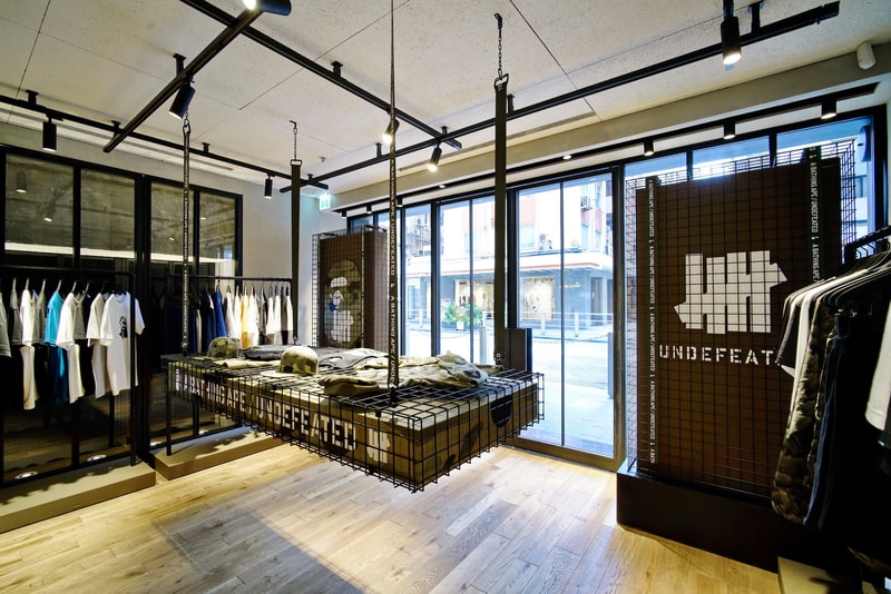 UNDEFEATED x BAPE Hong Kong Pop-Up Store 2017 Spring/Summer A Bathing Ape James Bond