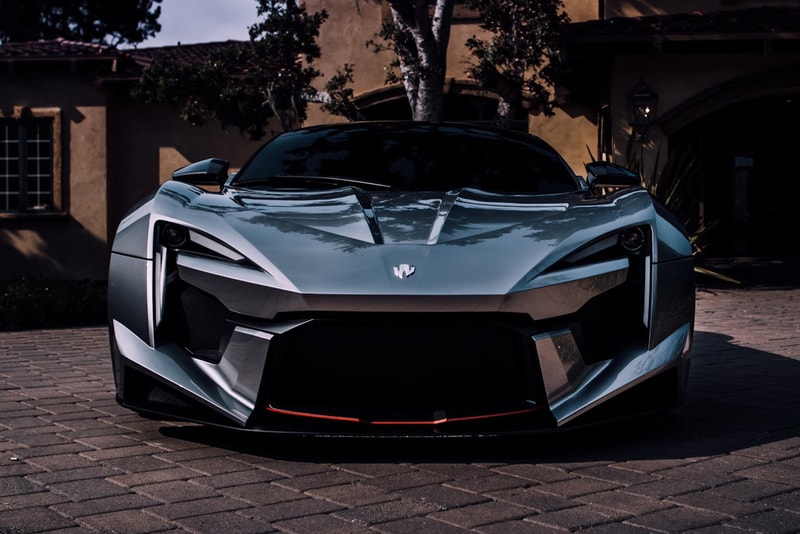 W Motors Fenyr SuperSport Concept Lykan HyperSport Red Silver